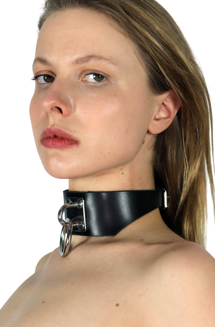 RING choker