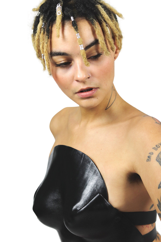 ONIKA leather bustier