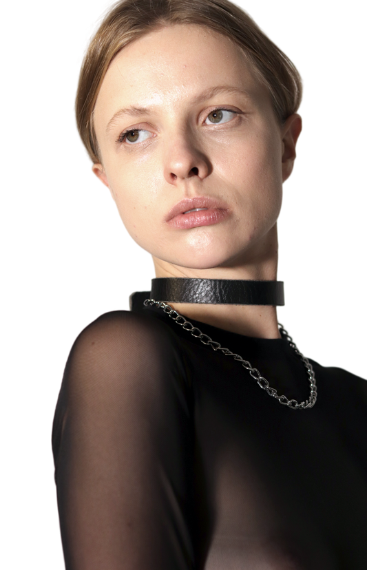 Tango chain choker